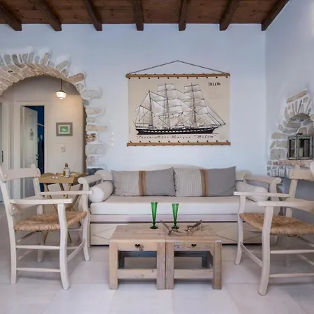 Votsalo Villa Isterni (Paros)